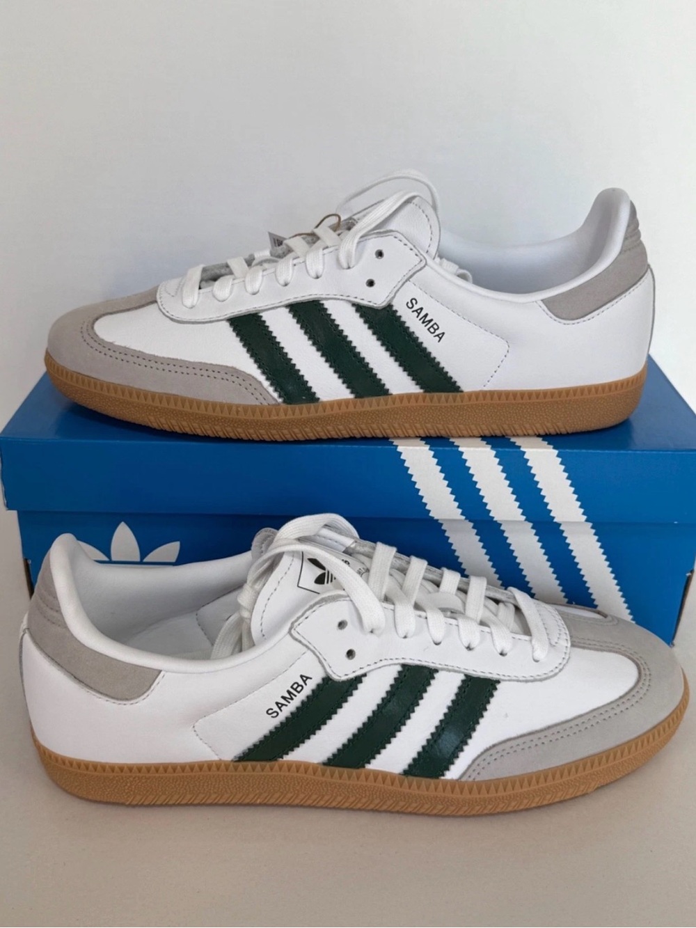 New Adidas Samba OG Women’s White Collegiate Green Gum JI2724